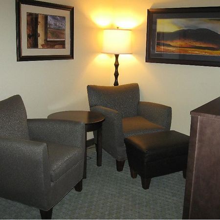 Little Missouri Inn & Suites Watford City Exterior foto